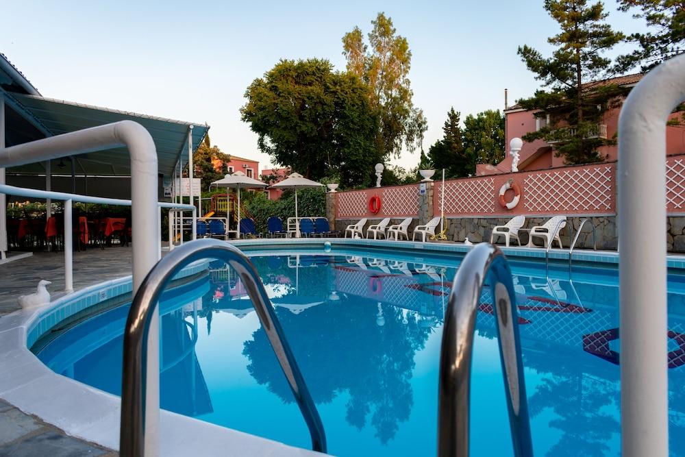 Maltezos Hotel Gouvia Exterior photo