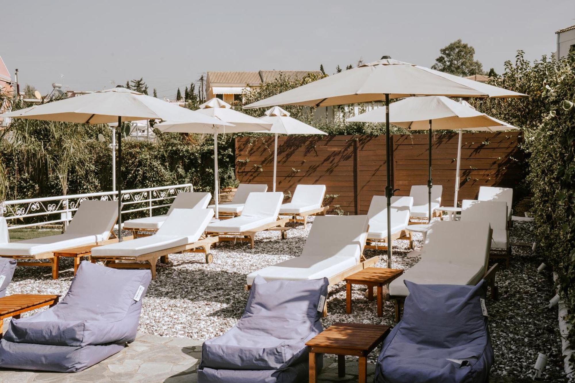 Maltezos Hotel Gouvia Exterior photo